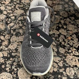 Lululemon APL women’s sneaker